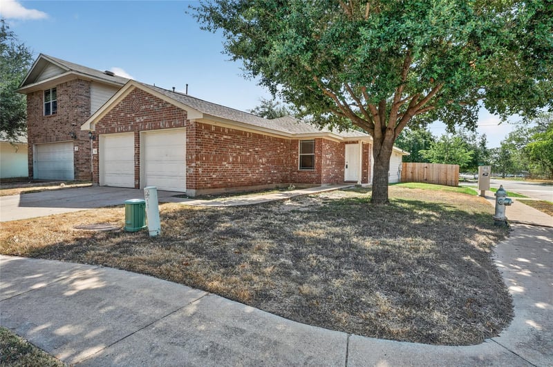 Virtual tour of 3101 Etheredge Dr