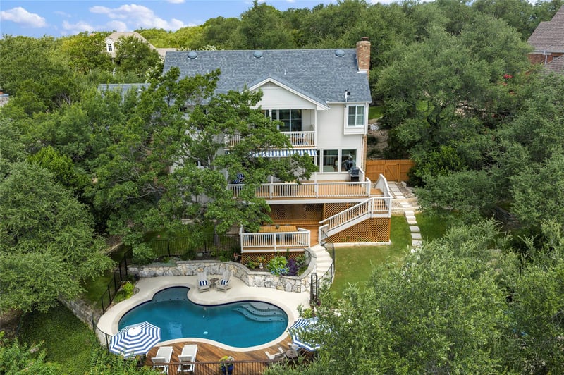Virtual tour of 3107 Lookout LN