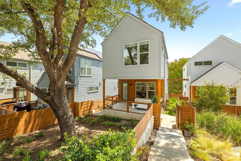 Virtual tour of 3109 Aldwyche DR