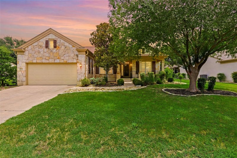 Virtual tour of 311 Rio Grande LOOP