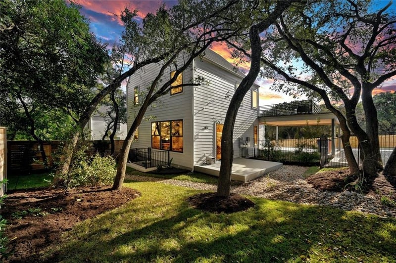 Virtual tour of 3115 Clawson RD Unit #301