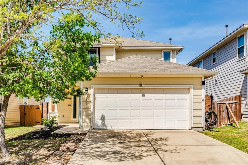 Virtual tour of 312 Triumph RD