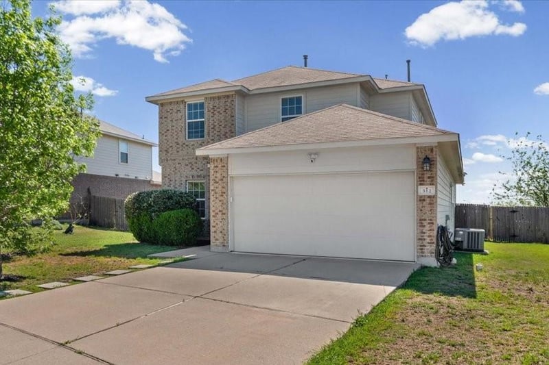 Virtual tour of 312 Waterloo DR