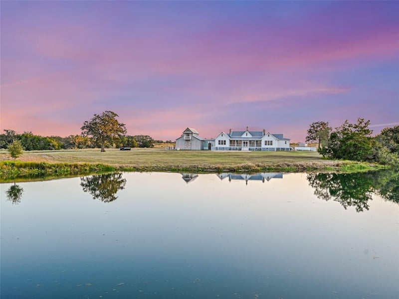 Virtual tour of 314 Big Sky Ranch Rd