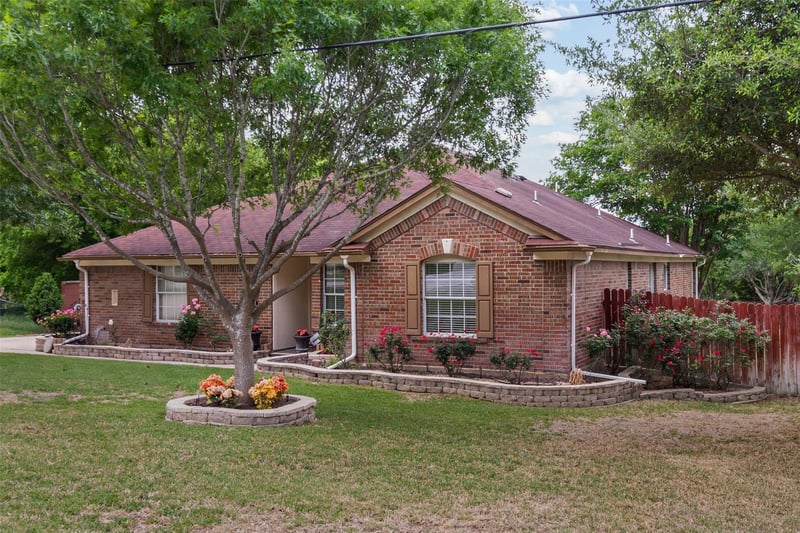 Virtual tour of 315 Appleton CT