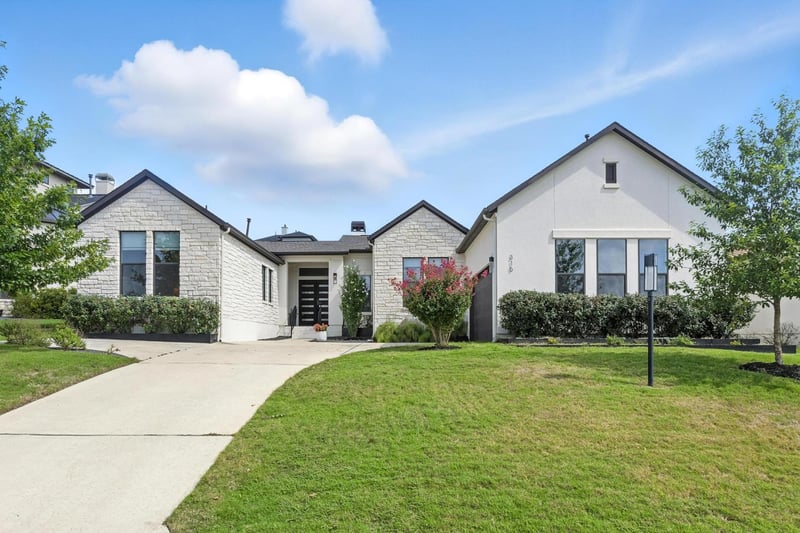 Virtual tour of 315 Ringtail Stream DR