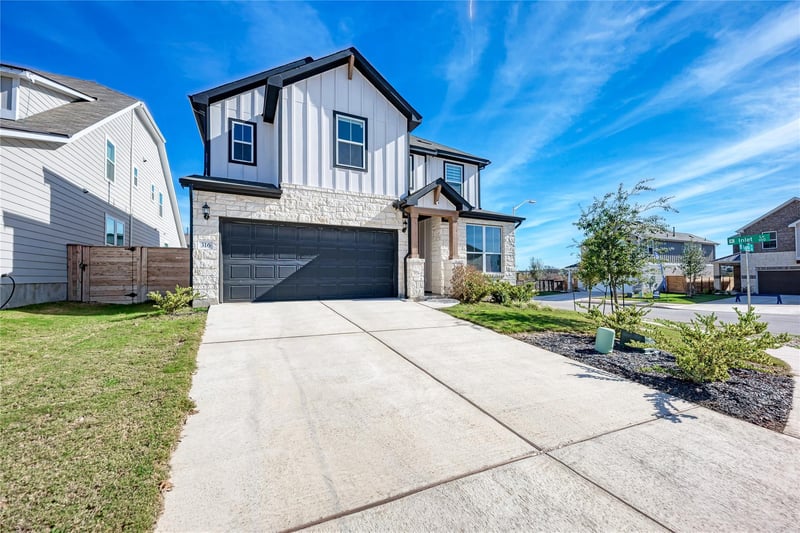 Virtual tour of 316 Regatta TRL