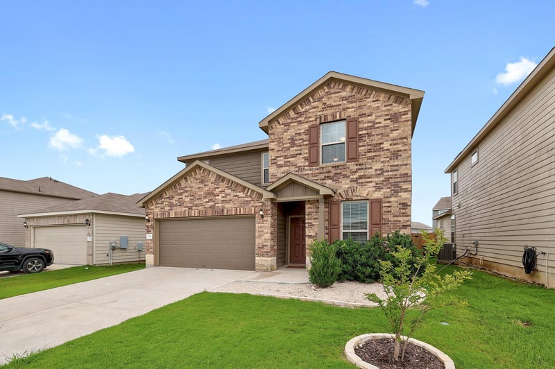 Virtual tour of 317 Bedford Falls LN