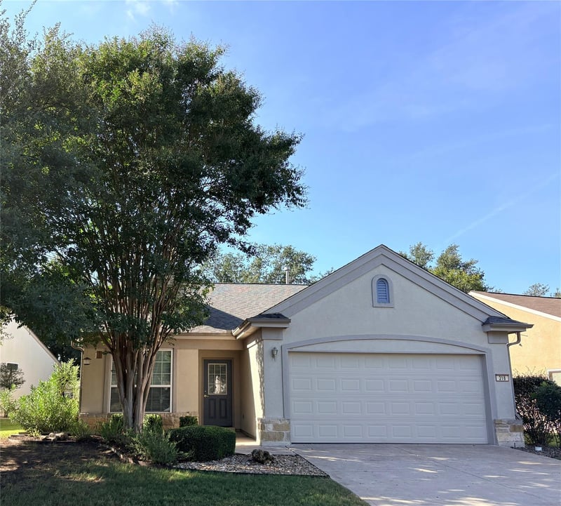 Virtual tour of 318 Crockett LOOP