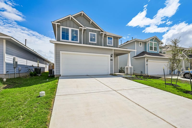 Virtual tour of 319 Jade St