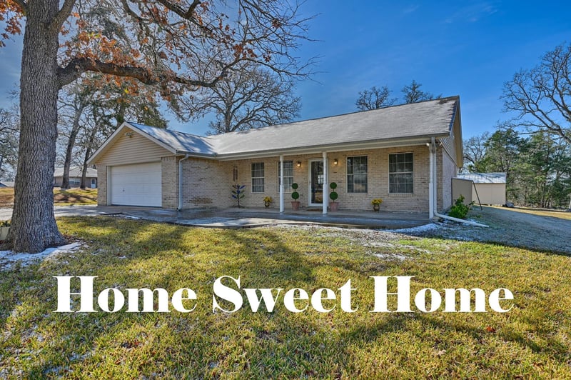 Virtual tour of 319 Shady Acres Ln
