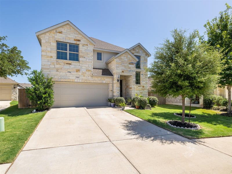 Virtual tour of 320 Old Trinity WAY