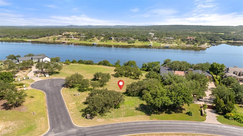 Virtual tour of 3200 Kahala Sunset Dr