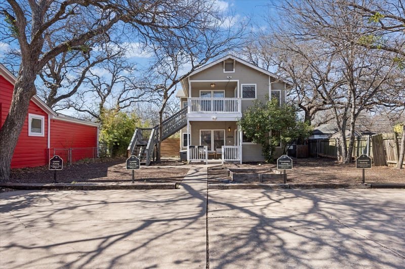 Virtual tour of 3202 French PL