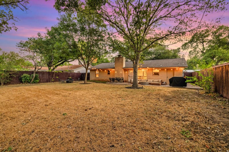 Virtual tour of 3202 Yellowpine Ter