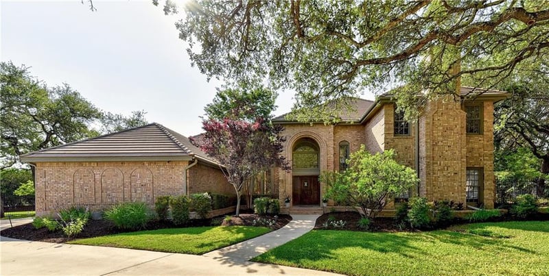 Virtual tour of 3203 Sweet Autumn CV