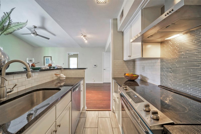 Virtual tour of 3204 Menchaca RD Unit #608
