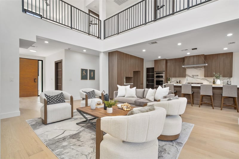 Virtual tour of 3206 Marshall Ave
