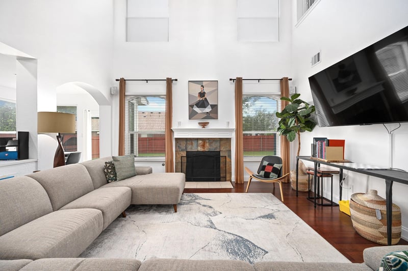 Virtual tour of 3228 Jewelfish CV