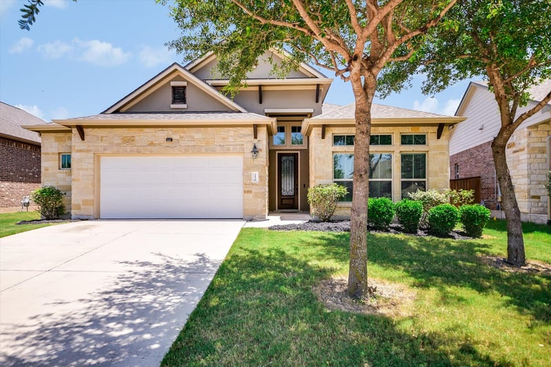 Virtual tour of 3236 Hidalgo LOOP