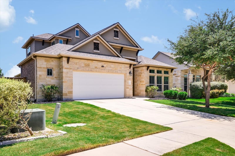Virtual tour of 3236 Hidalgo LOOP