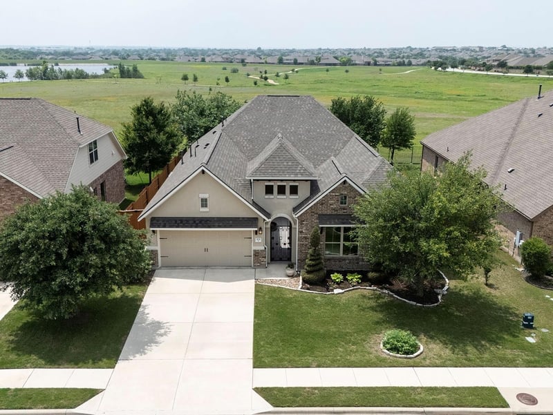 Virtual tour of 3237 Vasquez Pl
