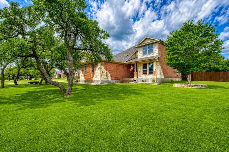 Virtual tour of 326 Sunrise HLS