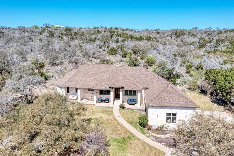 Virtual tour of 330 Juniper TRL