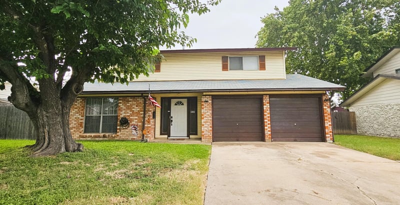 Virtual tour of 3303 Lake Charles Ave