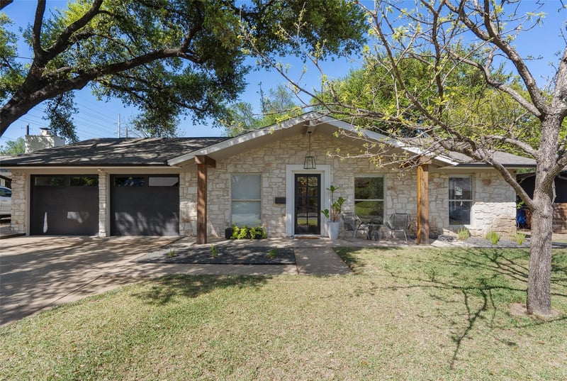 Virtual tour of 3306 Whiteway DR