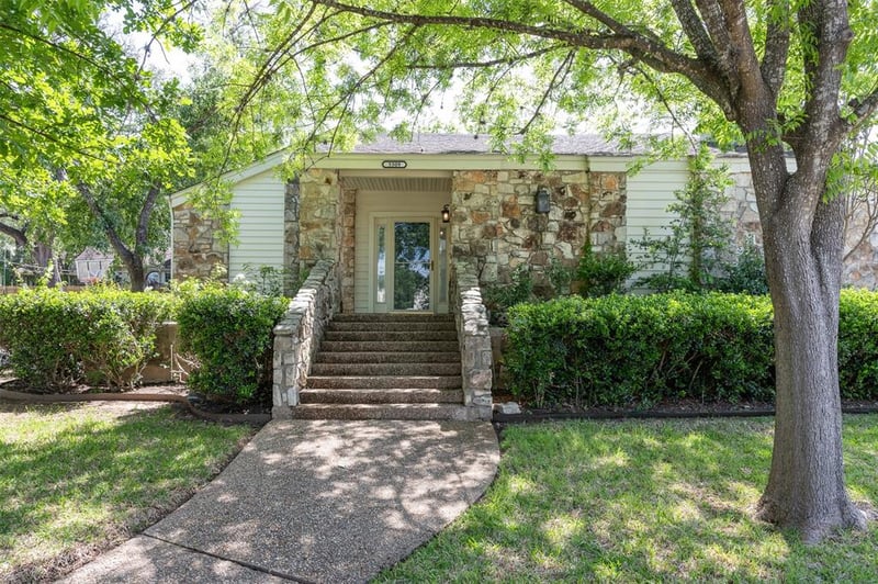Virtual tour of 3309 Thousand Oaks CV