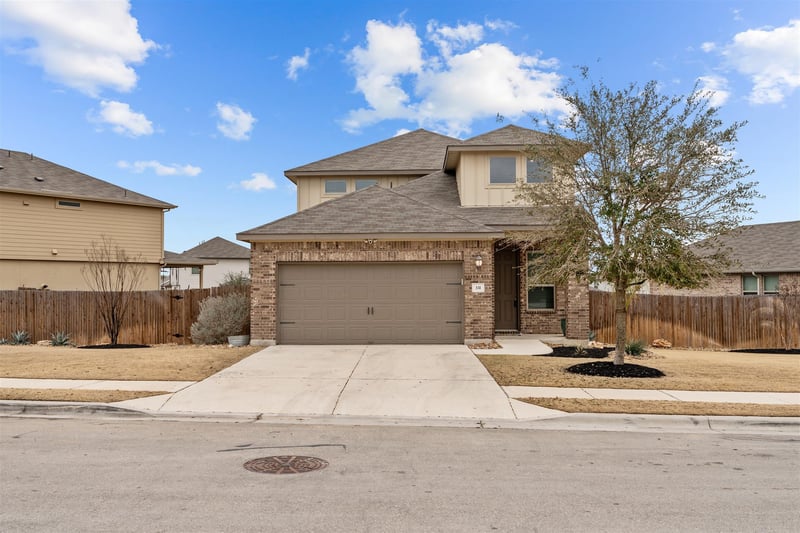 Virtual tour of 331 Mountain Valley ST