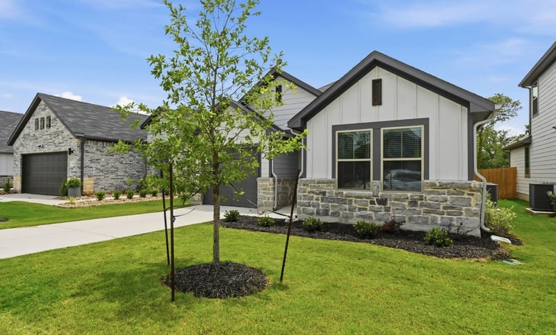 Virtual tour of 332 Bendecido LOOP