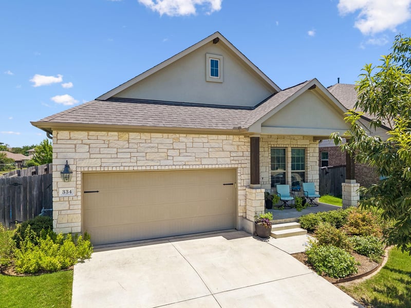 Virtual tour of 334 Blue Oak BLVD