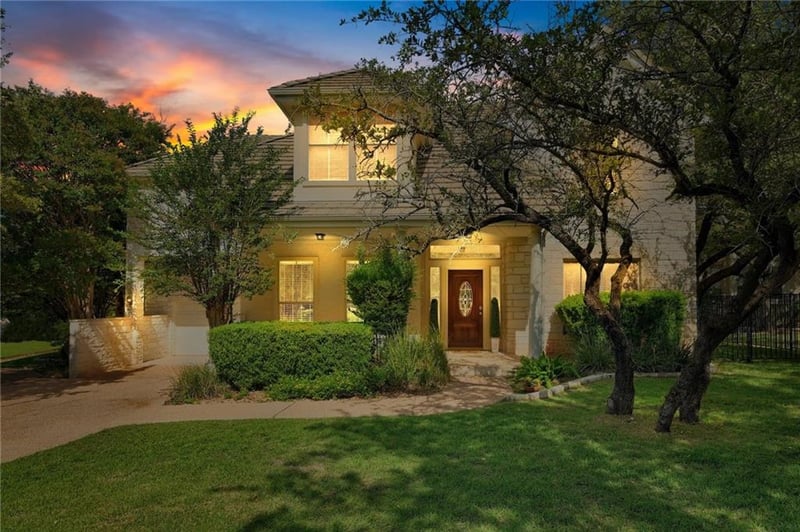 Virtual tour of 34 Lost Meadow TRL