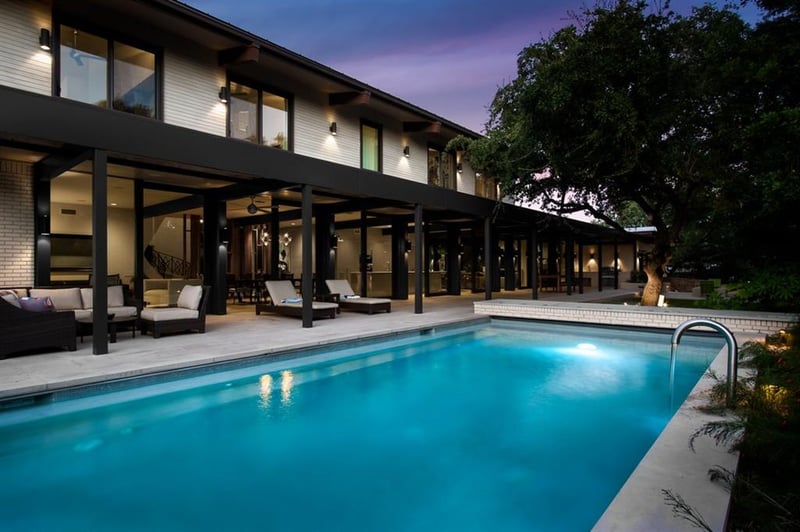 Virtual tour of 3401 Mount Bonnell Dr