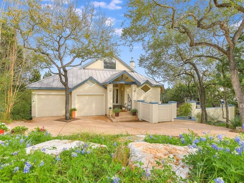 Virtual tour of 3405 Mount Bonnell Rd