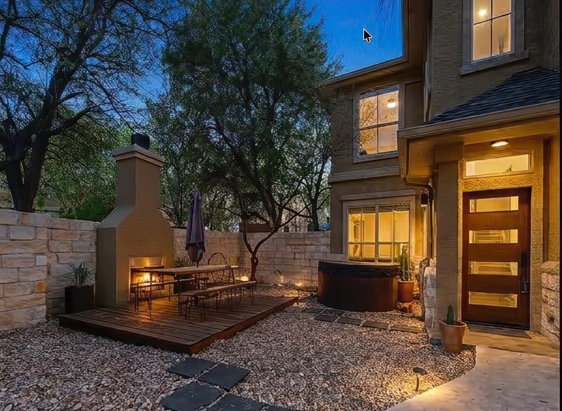 Virtual tour of 3406 Menchaca RD Unit #28