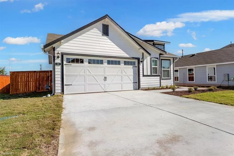 Virtual tour of 341 W Spiny Lizard LN