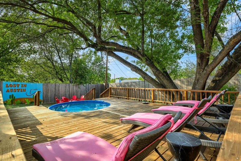 Virtual tour of 3410 Plantation RD