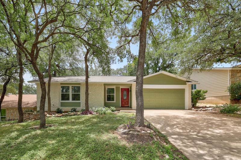 Virtual tour of 3411 Ambleside DR