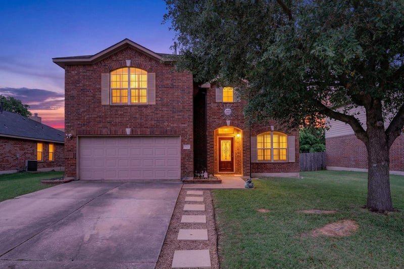 Virtual tour of 3421 Longhorn Trl