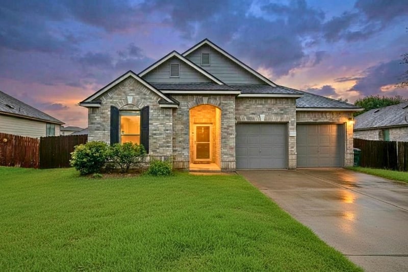Virtual tour of 345 Apricot Dr