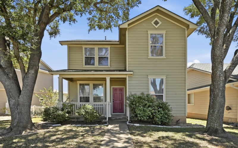 Virtual tour of 348 Sampson