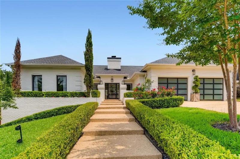 Virtual tour of 3503 Riva Ridge Rd