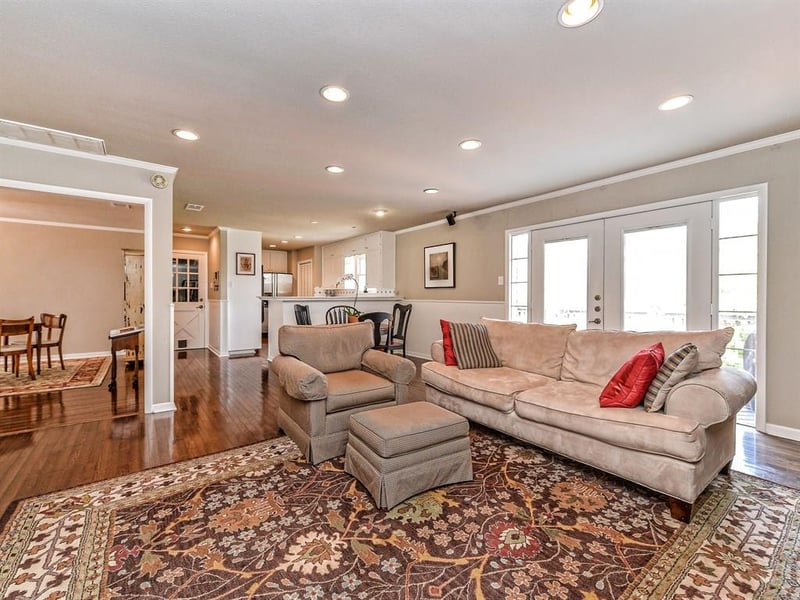 Virtual tour of 3512 Lakeland Dr