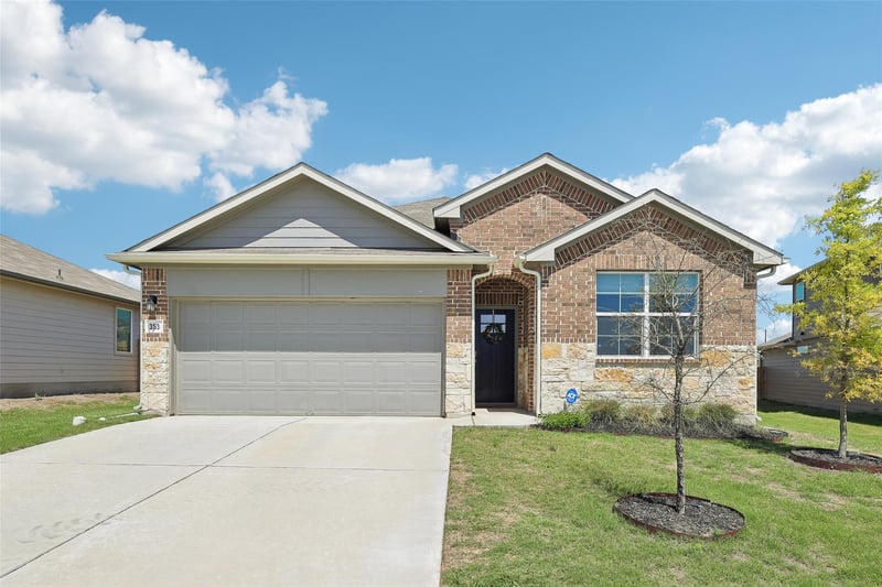 Virtual tour of 353 Cherry Laurel Ln