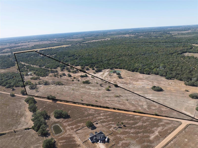 Virtual tour of 3550 County Road 387