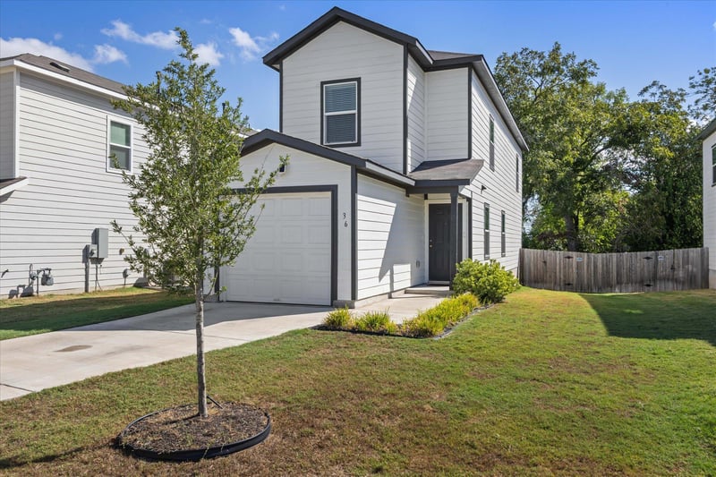 Virtual tour of 36 Trinity Cir