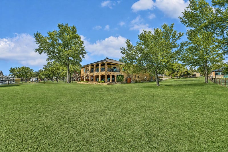 Virtual tour of 360 Campa Pajama Ln